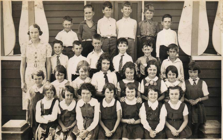 Early 40s Class Photo